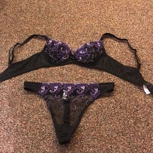 Victoria’s Secret set